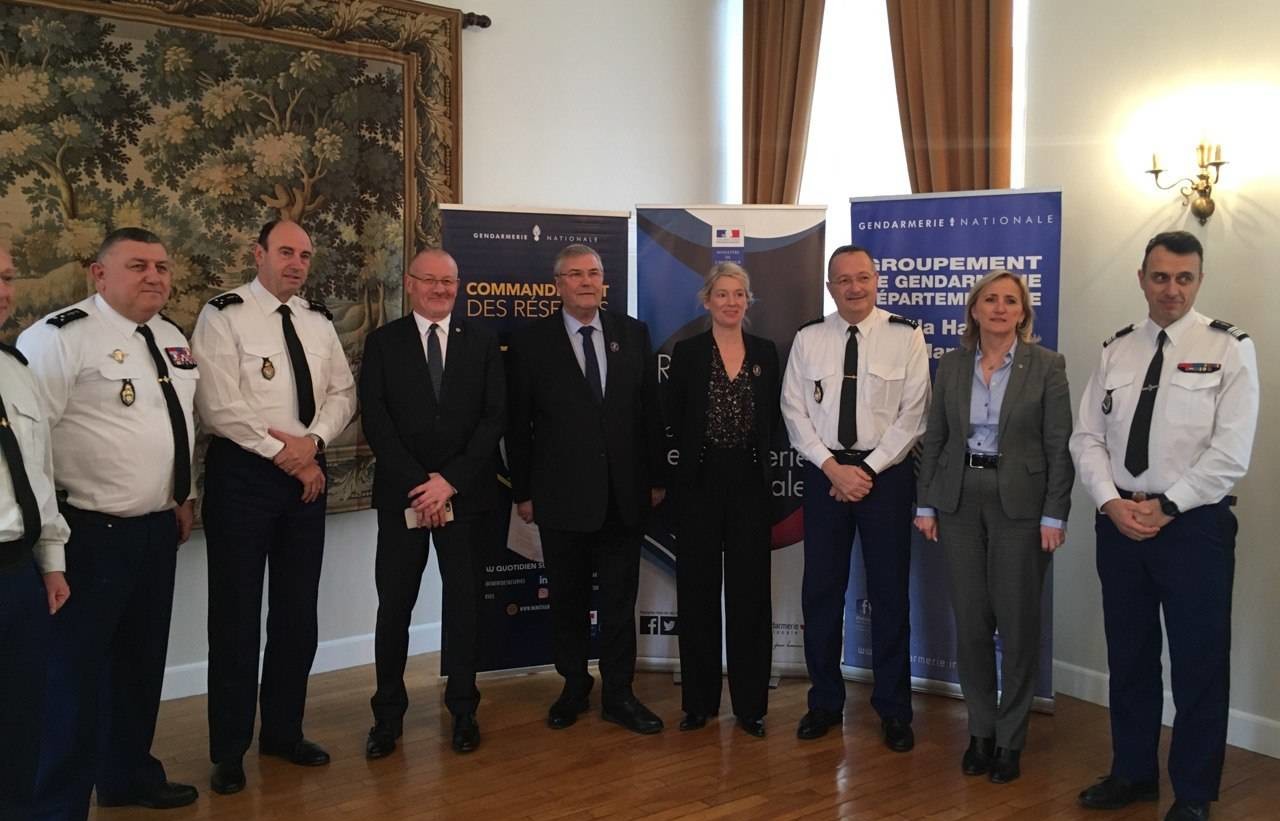 J'intègre la réserve citoyenne de la Gendarmerie nationale J'intègre la réserve citoyenne de la Gendarmerie nationale